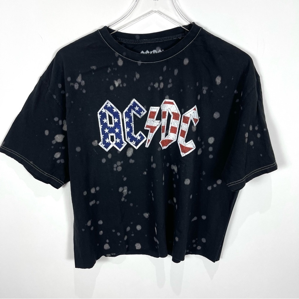 AC/DC Graphic t-shirt oversized band tee cropped large